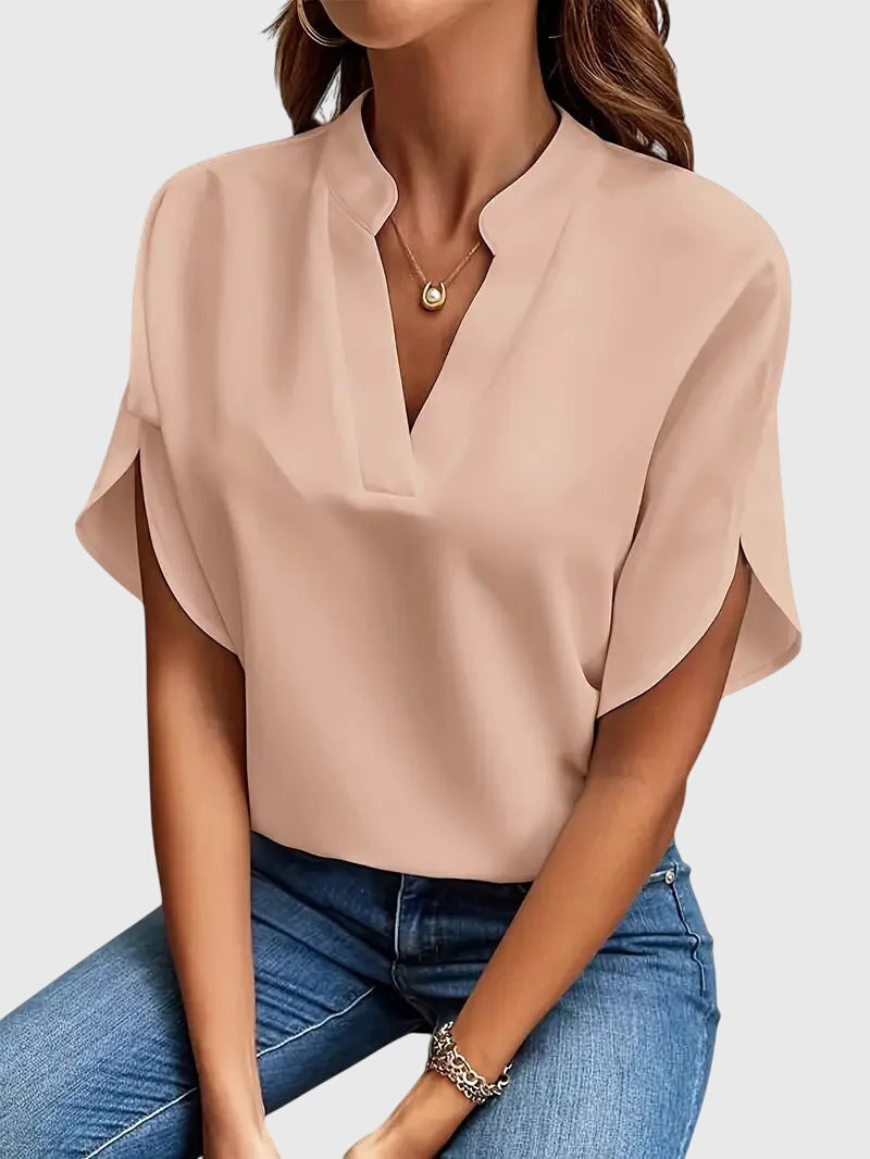 Beatrix | Camisa suave y elegante con cuello en V