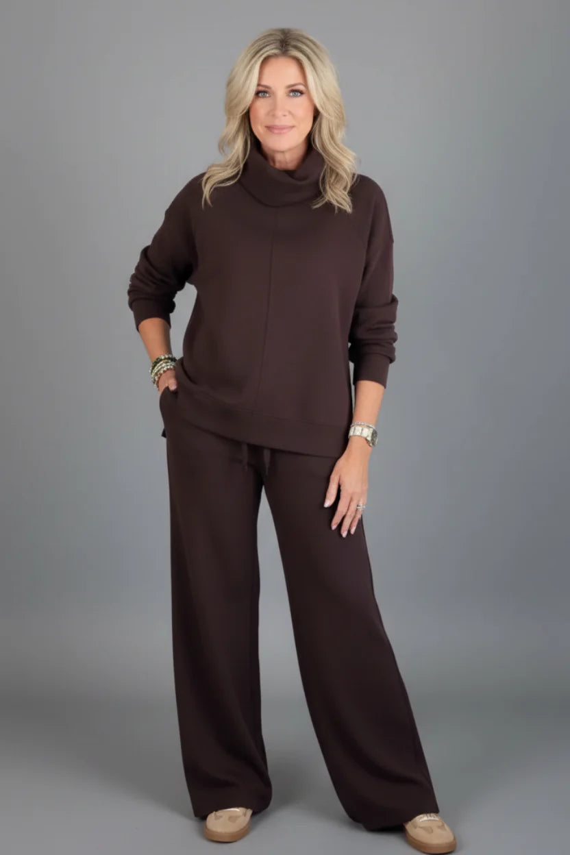 CONJUNTO SUAVE | ELEGANCIA RELAJADA
